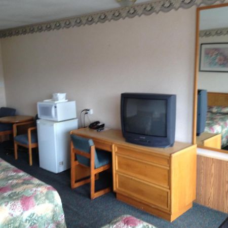 Weber Inn Kitchener Luaran gambar